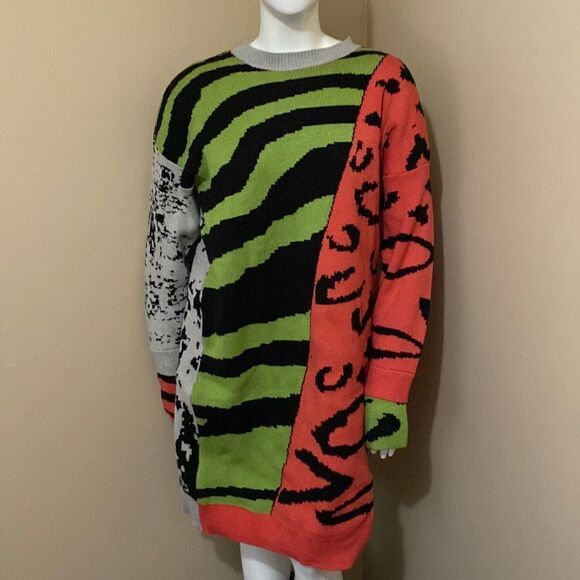 NWOT Oversized Multi-Color Sweater Dress - Picture 9 of 16